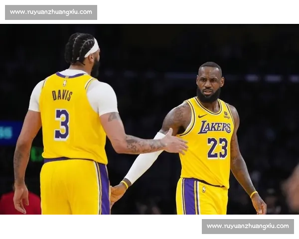 湖人又换帅分析新帅能否扭转球队颓势，重塑紫金王朝