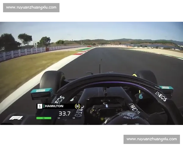 “极速漂移”！F1电竞公开赛上演教科书级操作